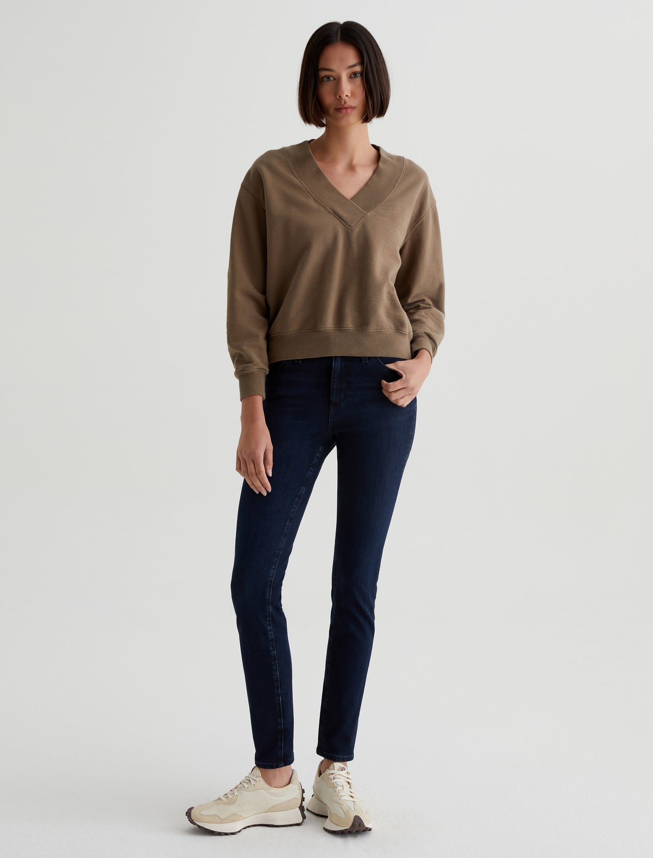 Nova Vee|Relaxed Vee Neck Sweatshirt